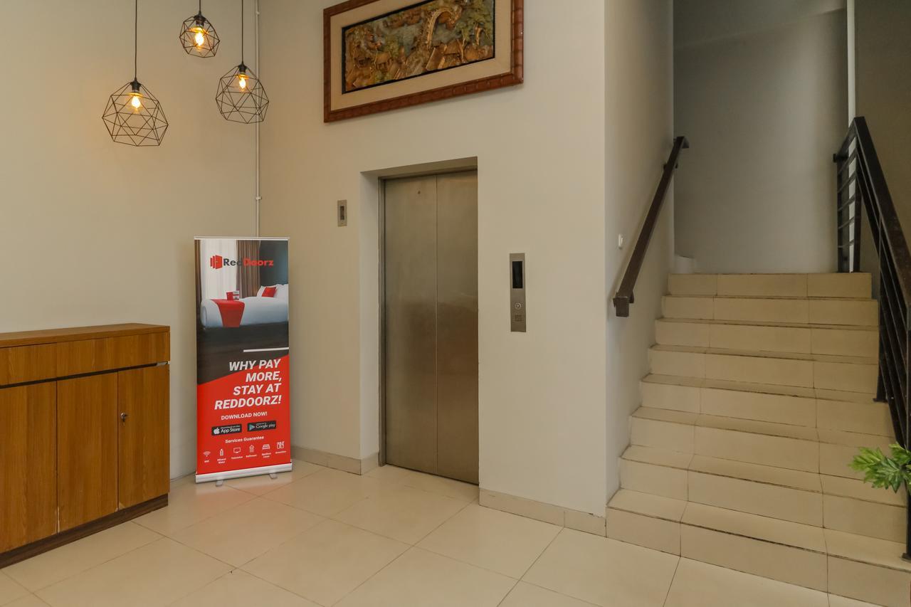 Room 28 Jakarta Exterior foto